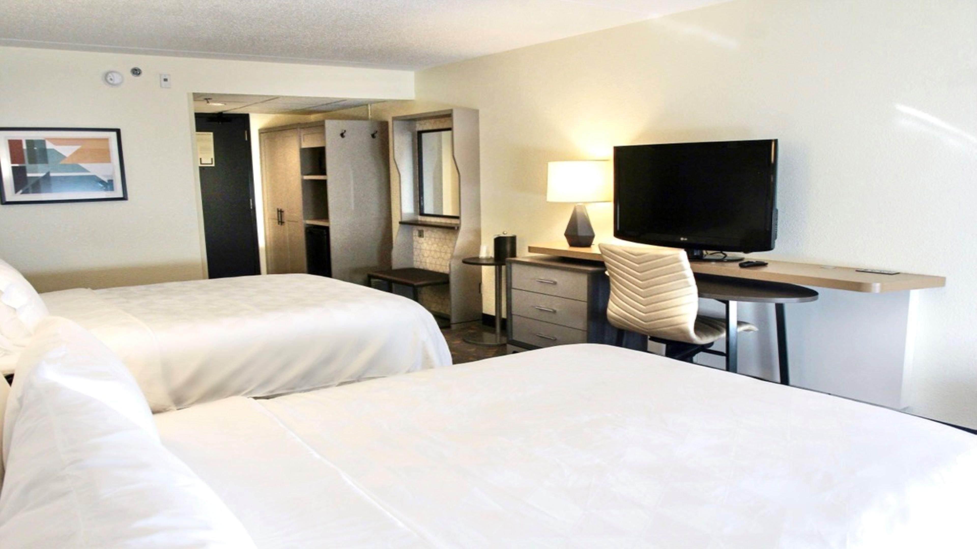 Holiday Inn Hotel & Suites Overland Park-Convention Center By Ihg Exterior foto